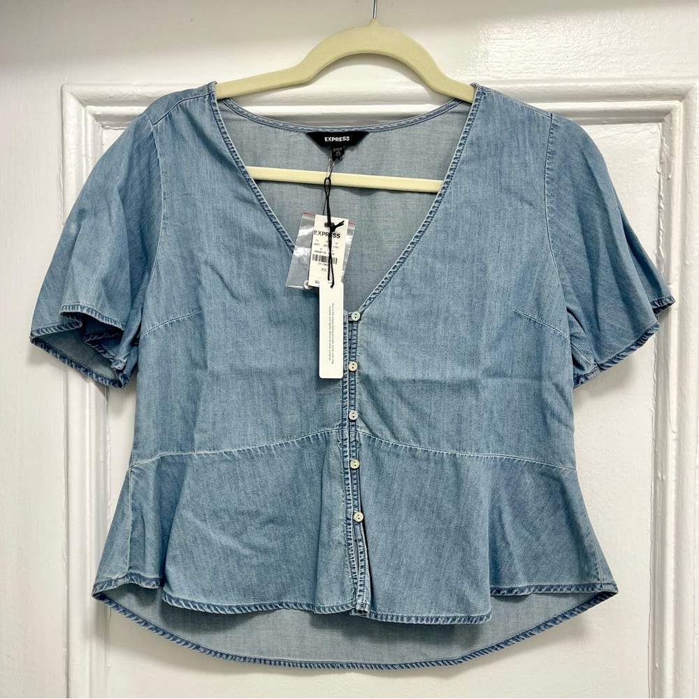 NWT Express Denim Scoop Neck Peplum Button Down Crop Blouse